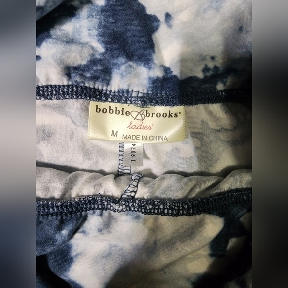 Bobbie Brooks Ladies High Waisted Soft Leggings - Picture 5 of 7